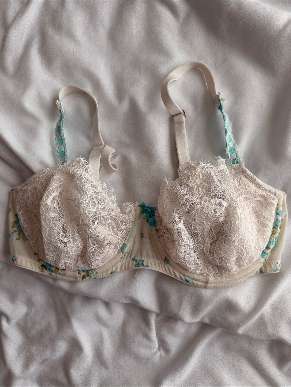 Victoria’s Secret Bra
